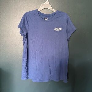 Torrid size 1 Ford Mustang tshirt